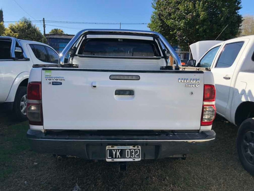 Toyota Hilux 3.0 Cd Srv I 171cv 4x4 2013