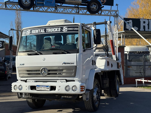 Mercedes Benz Atron 1720 Portavolquetes Rentaltrucks Vial