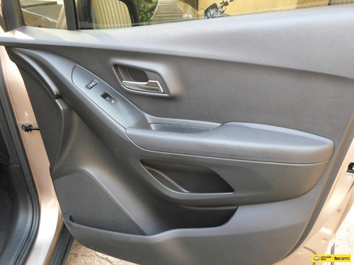 Imagen 14 de 15 de Chevrolet Tracker Lt Secuencial