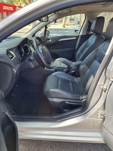 Imagen 5 de 7 de Citroën C4 Lounge 2016 2.0 Feel Pack 143cv