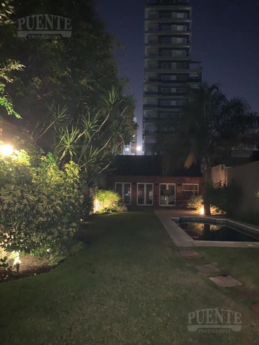 Imagen 21 de 24 de Casa - Banfield Oeste