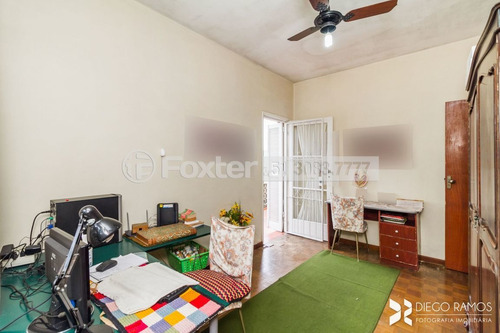 Casa, 6 Dormitórios, 236.67 M², Teresópolis - 204090