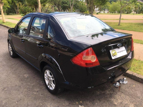 Ford Fiesta 1.6 Mpi Sedan 8v Flex 4p Manual