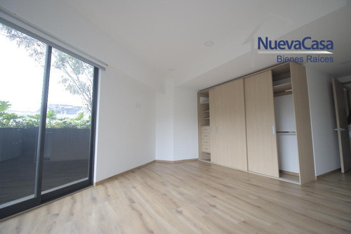 Estrena! Departamento A La Venta, Ubicado Sobre Universidad, Col. Del Valle.