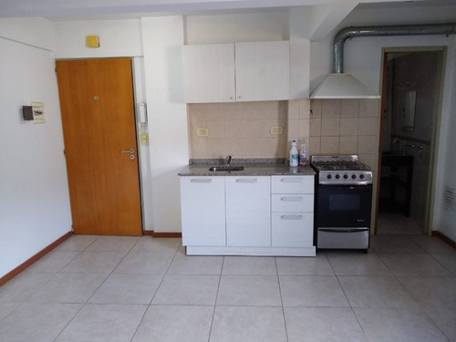 Imagen 3 de 12 de Monoambiente En Venta En Haedo Centro Sur