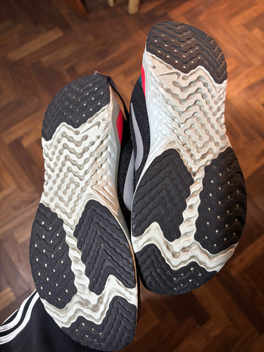 Zapatillas Running React 37.5 (Usado)