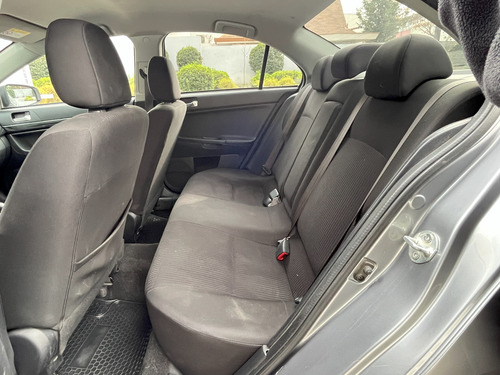 Mitsubishi Lancer 1.6 Aut