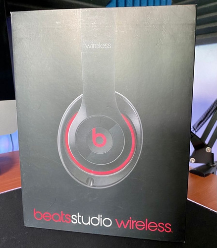 Audífonos Apple Beats Studio Wireless (Usado)