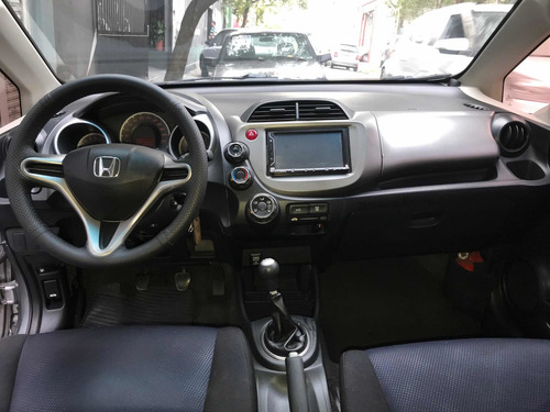 Imagem 10 de 12 de Honda Fit 2013 1.4 Dx Flex 5p