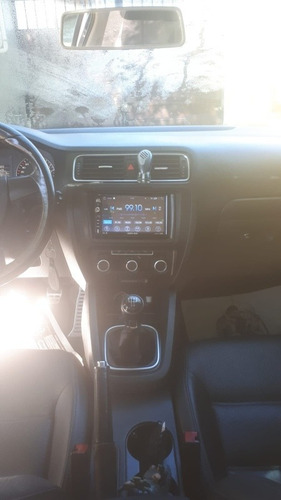 Volkswagen Vento 2.5 Confort 170cv 2013