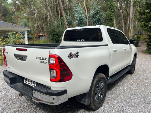 Toyota Hilux Pick-up 2.8 Cd Srv 204cv 4x4 At
