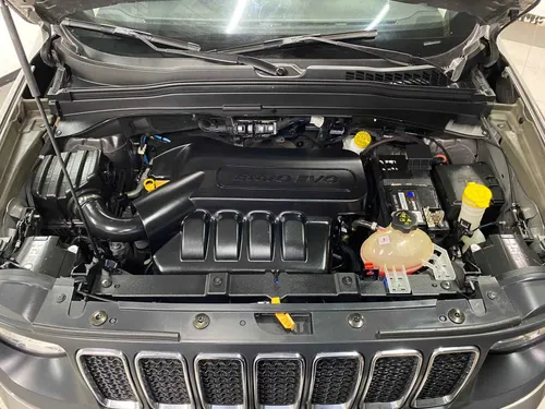 Jeep Renegade 1.8 Latitude 4x2 At