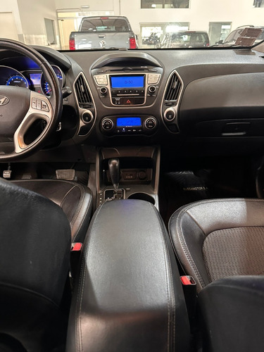 Imagen 14 de 21 de Hyundai Tucson 2.0 Gls 4x4 At Nd