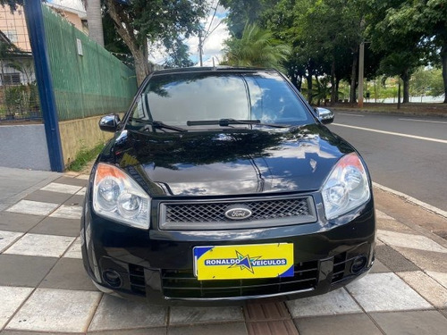 Imagem 2 de 9 de Fiesta Sedan 1.0 Mpi Sedan 8v Flex 4p Manual