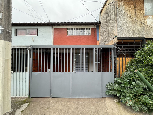 Casa 3d 1b Av. San José De La Estrella Con Santa Raquel