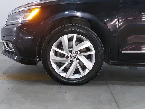 Volkswagen Passat 2.5 HIGHLINE AUTO