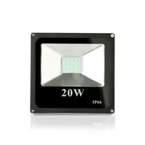 Comprar 12 Volts - Proyector Led 20w Para Corriente Continua Color De La Carcasa Negro Color De La Luz Blanco Frío 12v