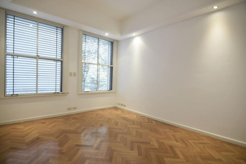 Edificio De 4 Pisos - Venta En Block - Ideal Embajada - Máxima Categoría En Belgrano R