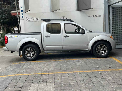 Imagen 6 de 15 de Nissan Frontier Np300 2018 4p Pro-4x V6/4.0 Aut 4x2