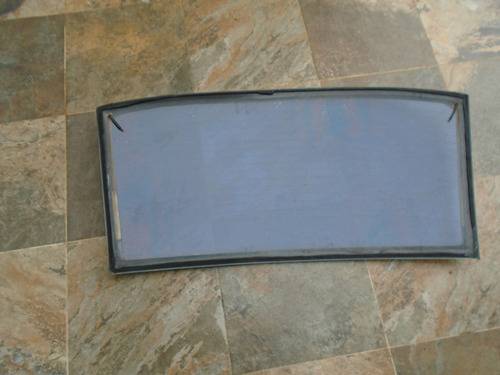 Imagen 2 de 2 de Vendo Vidrio Trasero De Alfa Romeo 155 Año 1995