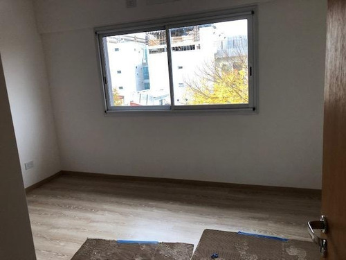 Imagen 23 de 24 de Departamento 3 Ambientes Con Balcón Y Cochera- Coghlan