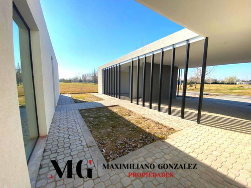 Imagen 15 de 19 de Casa En Venta- Fincas De San Vicente- Barrio Privado, Barrio Cerrado, 2778 Metros