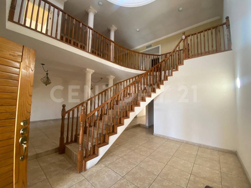 Casa En Venta En Fracc. Misiones Ii, Chihuahua, Chih.