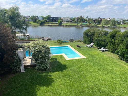 Venta Casa 5 Amb. BÂș San Benito - Benavidez
