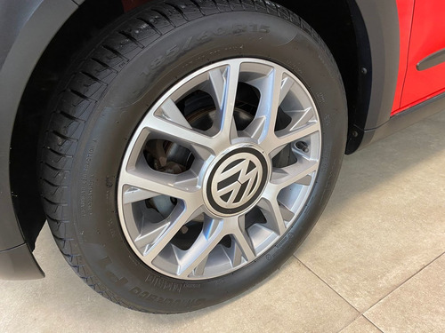 Imagem 3 de 10 de Volkswagen Cross Up 1.0 Mpi 12v Flex 4p Automatizado