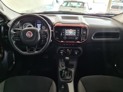 Fiat Toro 1.8 Endurance 16v Flex 4x2 Aut. 4p