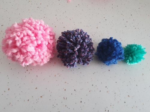Pompones De Lana X 10 Unidades 8 Cm - Colores A Elección Artesanal