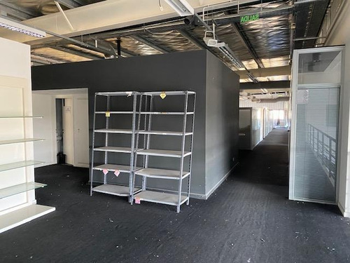 Imagen 6 de 21 de Oficinas - Troncos Del Talar