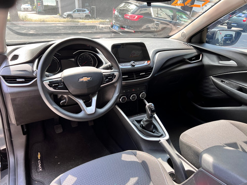 Chevrolet Onix plus 1.0 Lt 4p