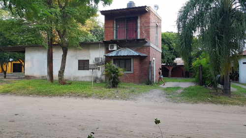 Permuto / Vendo/ Financio Local Comercial + Dúplex En Paso De La Patria-corrientes