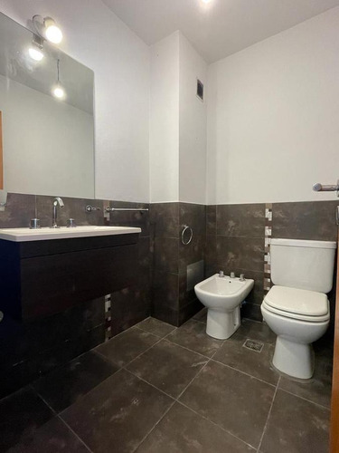 Imagen 6 de 22 de Duplex - 3 Dorm ( 1 En Suite ) - Escritorio - Calefacción Central