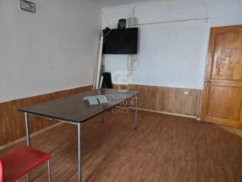 Casa Para Empresa Con Capacidad Para 20-25 Personas.