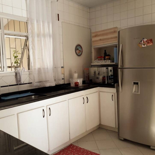 Imagem 7 de 15 de Excelente Casa Em Barreiros 3 Dormitórios. - 3817