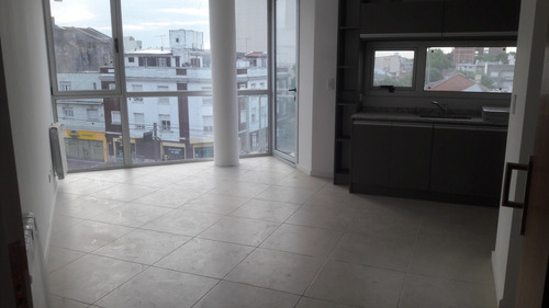 Imagen 13 de 30 de Departamento De 2 Ambientes A Estrenar Rawson E Independencia