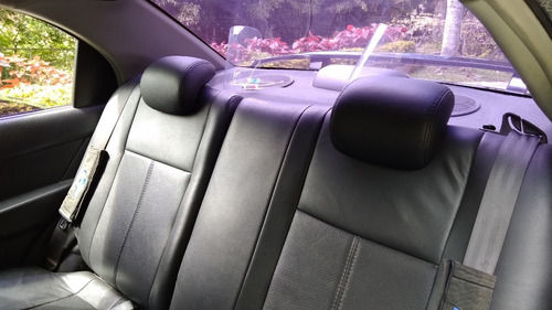 Imagen 10 de 12 de Chevrolet Aveo Lt