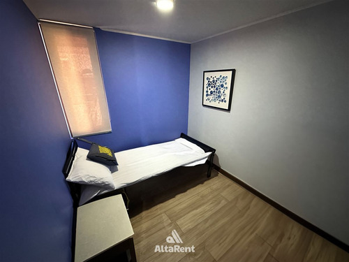 Expectacular Casa De 5 Dorm. En Lo Barnechea