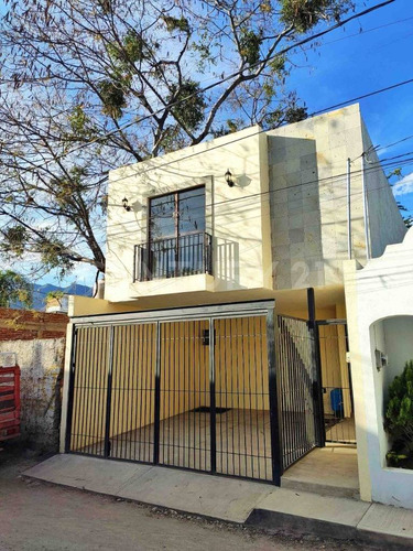 Casa En Venta En San Antonio Tlayacapan, Ribera De Chapala