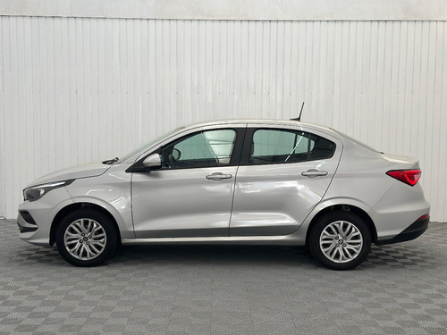 Fiat Cronos 1.3 Drive Flex 4p