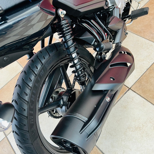 Yamaha Ybr 150 Factor Standard - 2025 - Financio - Km 5.000