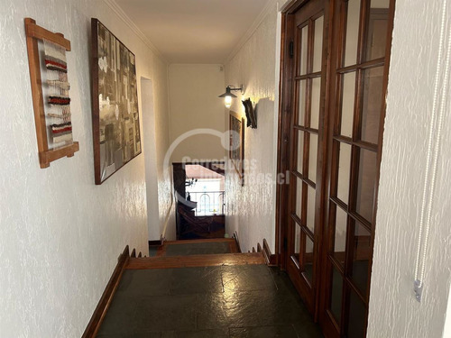 Casa En Venta De 3 Dorm. En Lo Barnechea Arrayán