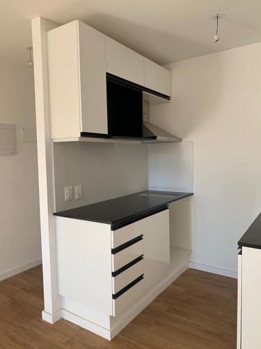 Imagen 7 de 14 de Venta 1 Dorm Con Parrillero En Verdi Plaza