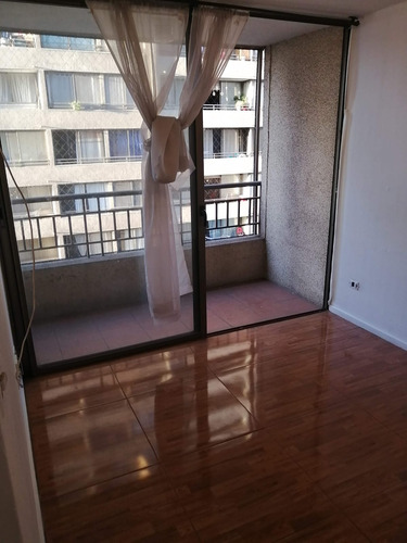 Gran Departamento Esquina Coquimbo 14. Santiago Centro.