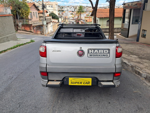 Fiat Strada 1.4 Hard Working Cab. Dupla Flex 3p