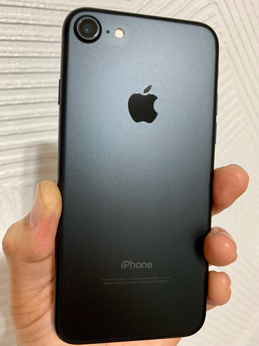 Iphone 7 32 Gb Tiene Bypass Solo Como Reproductor De Música Negro (Usado)