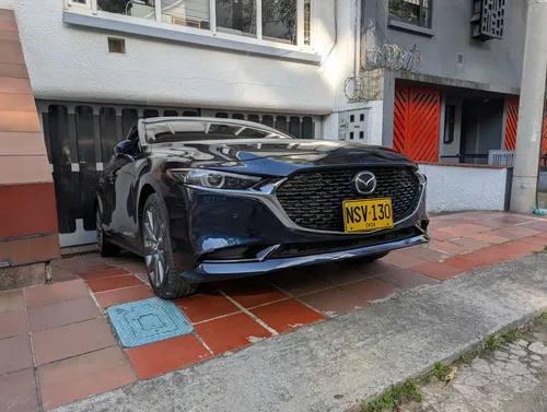 Mazda 3 2.0 Grand Touring At Hibrido Ligero - Mhev