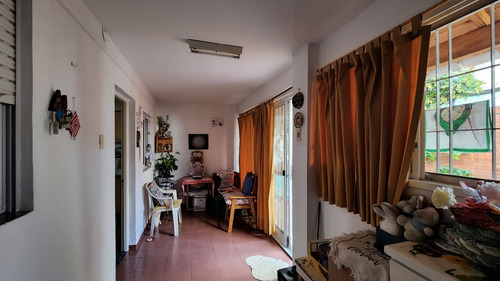 Imagen 7 de 13 de Casa 3 Ambientes, Excelente Condiciones, Amplia Terraza